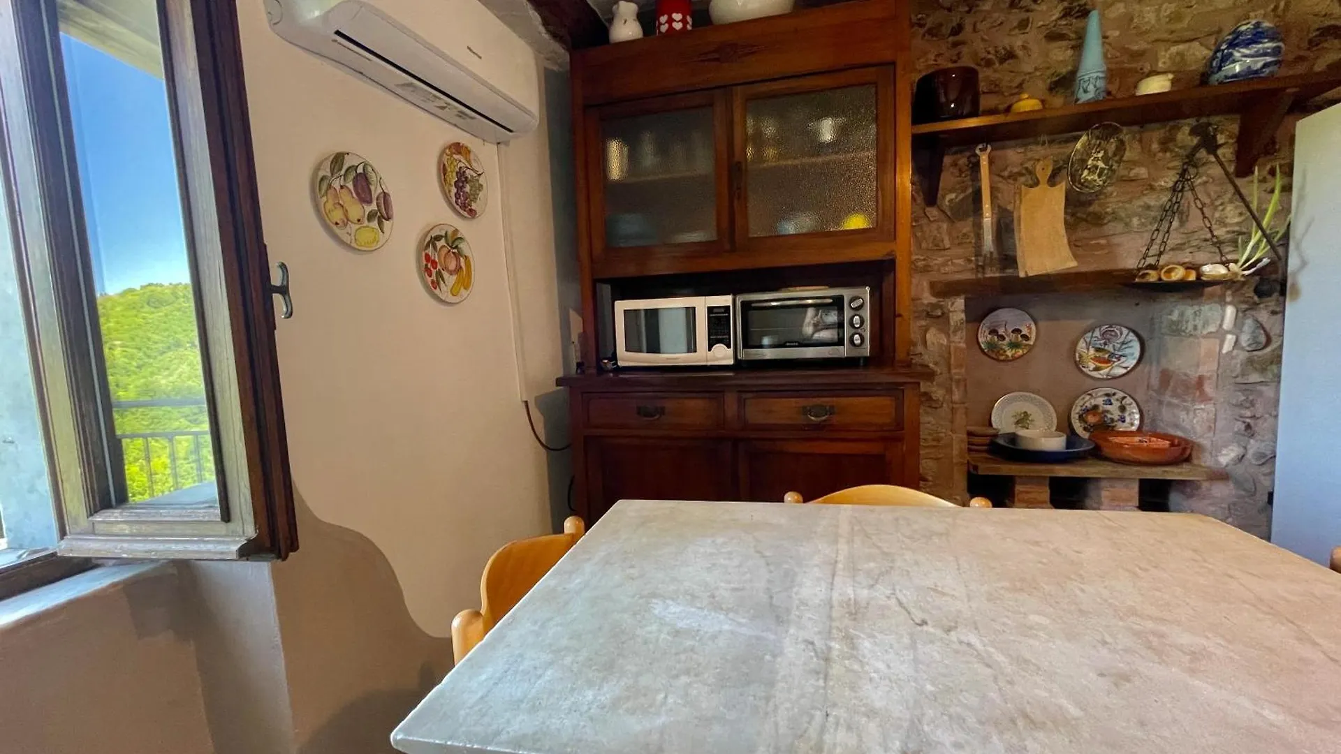 The Stone House Apartment Marciaso