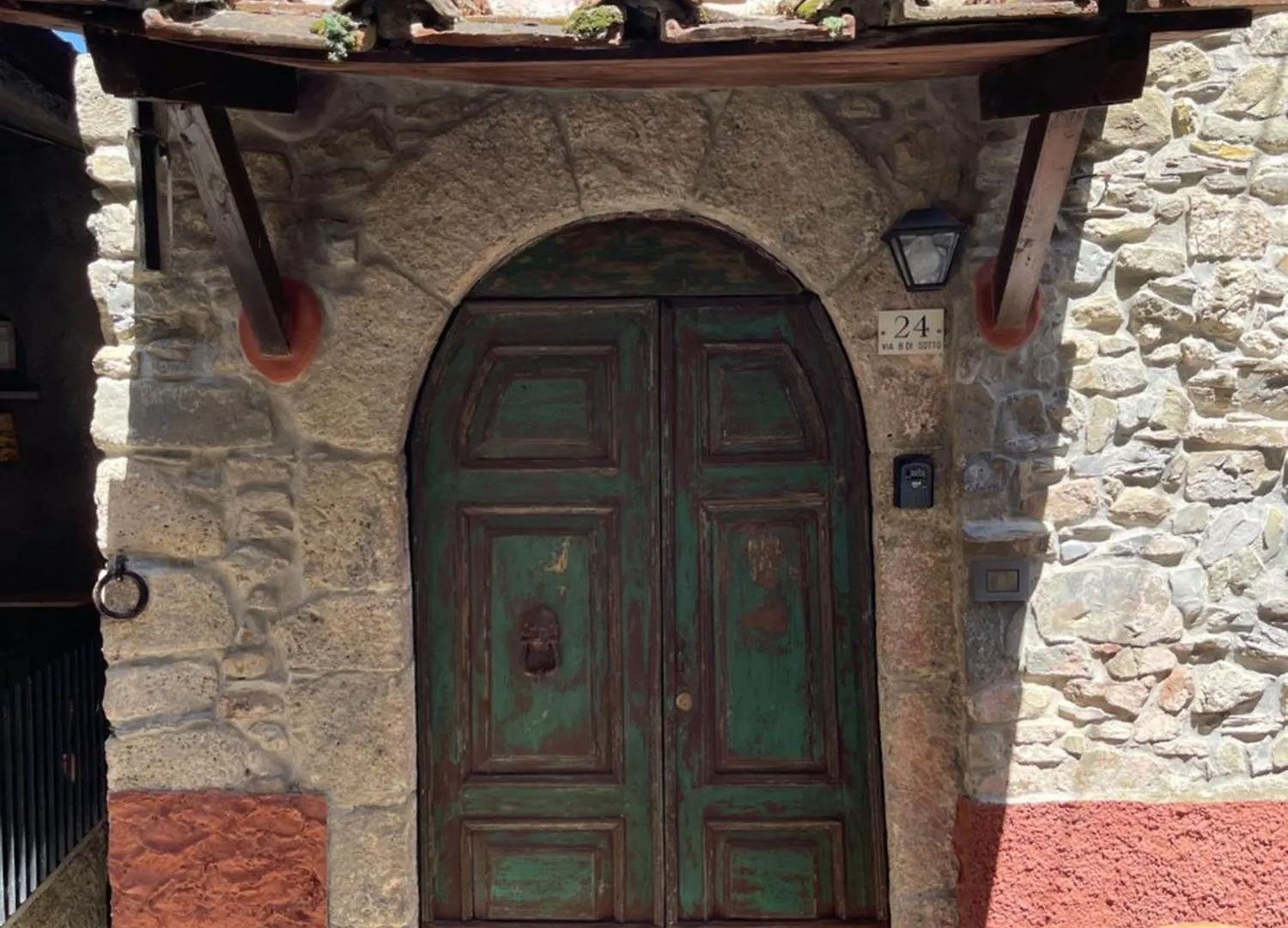 The Stone House Apartment Marciaso